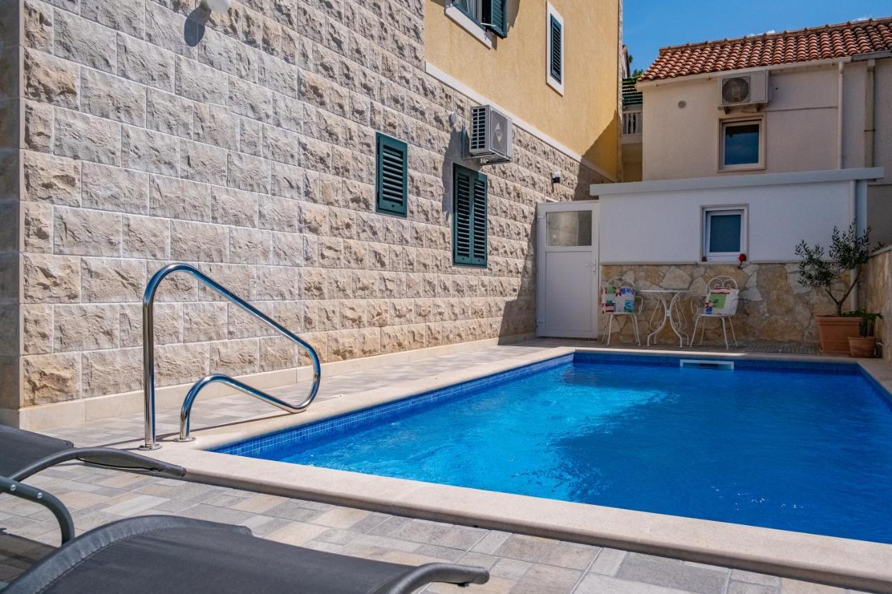 Luxury Apartment "Blue Diamond" Постира Екстериор снимка
